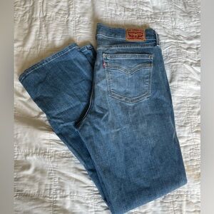 Levi Bootcut Jeans, only worn twice